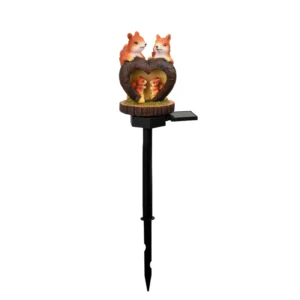 SM24956_Squirrel_Decor_Solar_Stake_Light