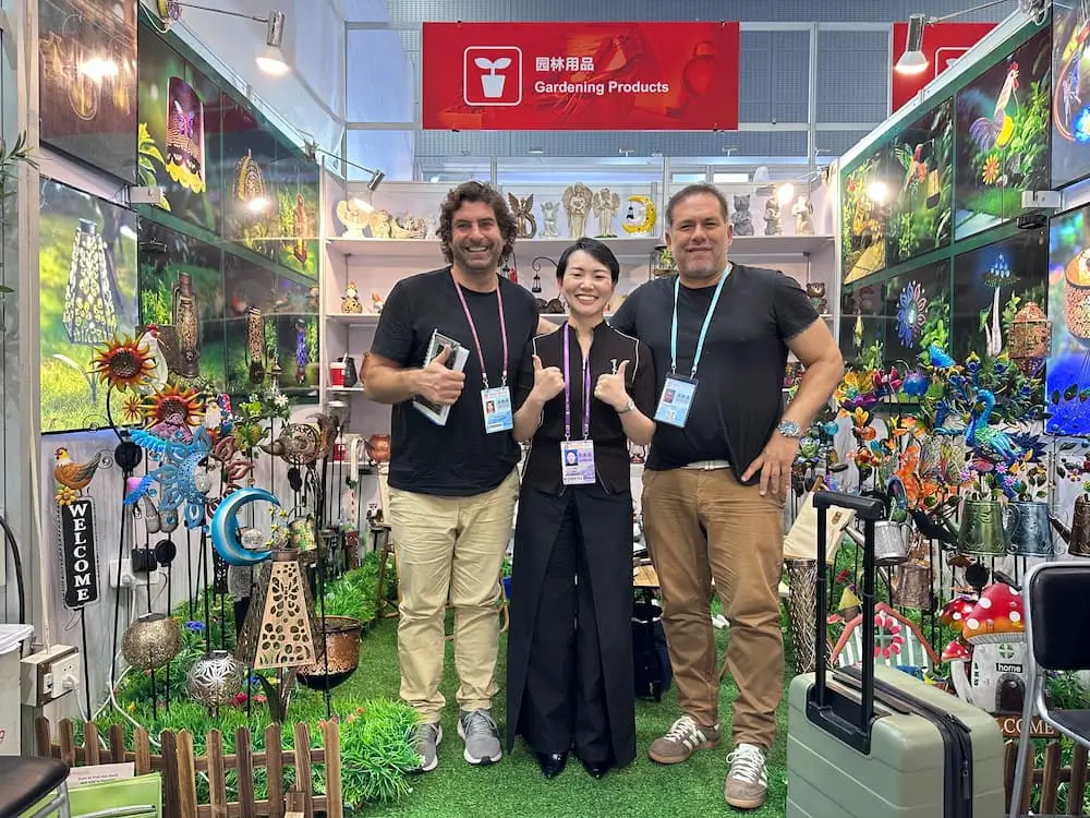 137th canton fair photos with clients 2