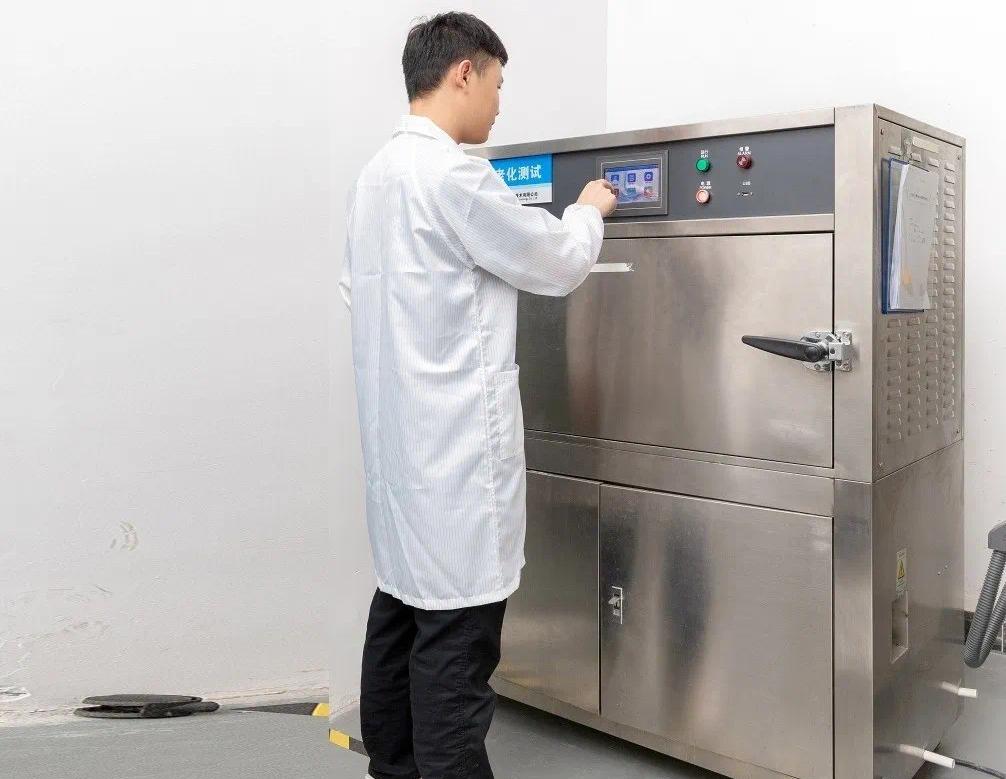UV Test Chamber