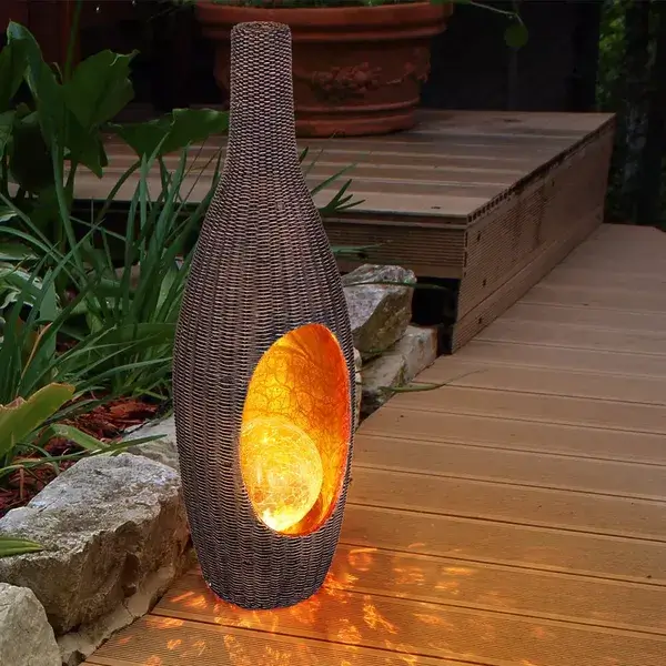 sm24770 solar rattan vase statue light