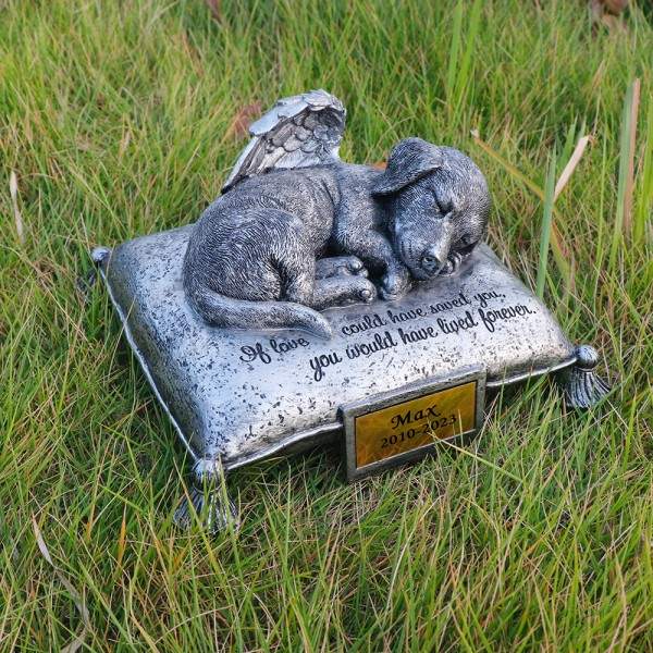 grave marker for pet memorial