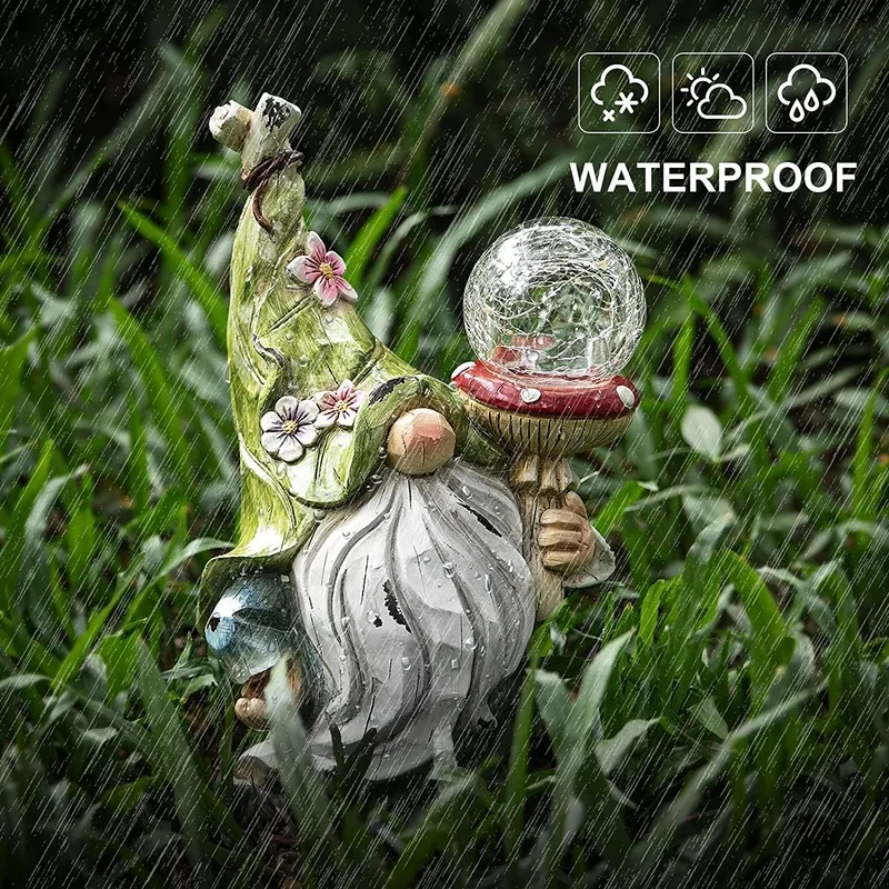 SM221114 Solar LED Resin Gnome Statue with Freestanding Light_2