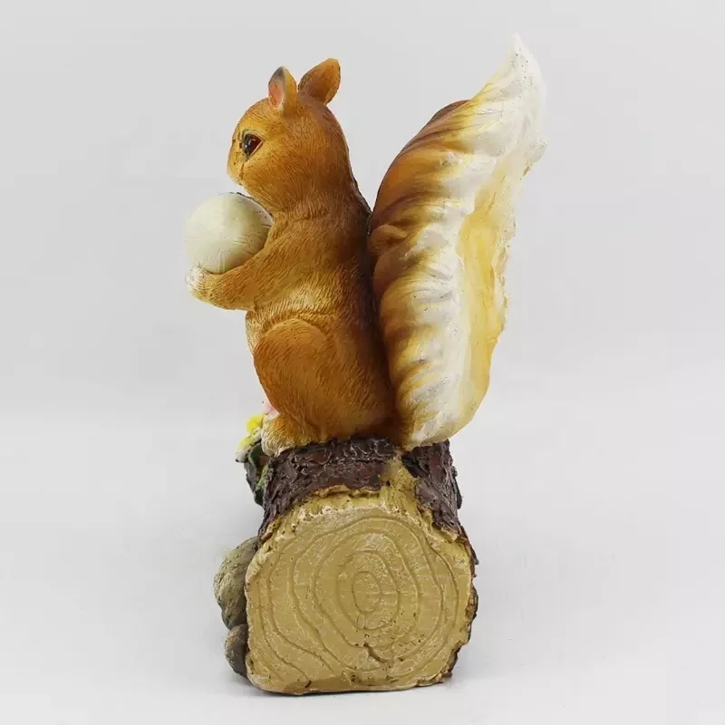 SM221133 Solar Squirrel Eating Pine Cone Resin Statue - Freestanding Light-Up Animal Sculpture_5