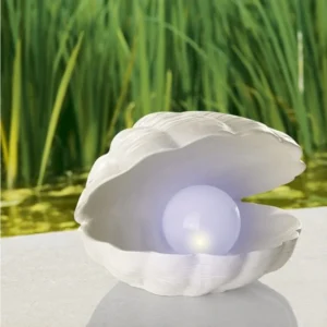 SM221179 Solar Freestanding Light Resin Statue with Bead in Shell Globe_5