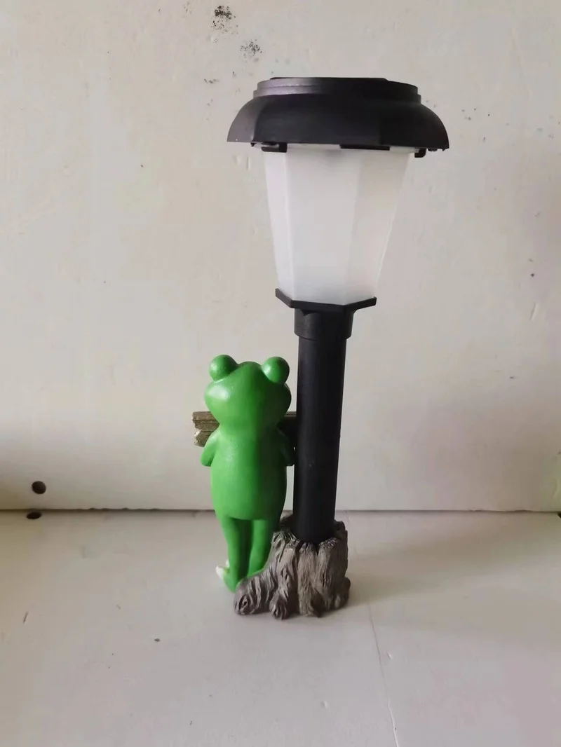 SM221182 Solar Frog Resin Statue with Welcome Sign Freestanding Light Animal_4