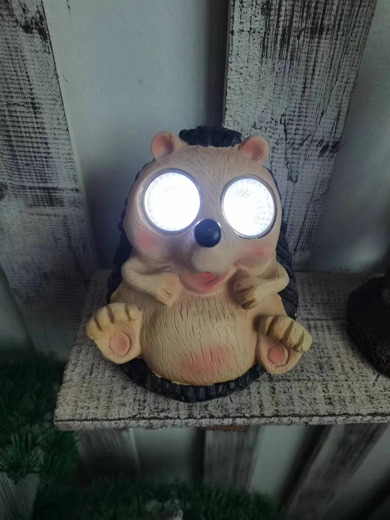 SM221183 Solar Hedgehog Resin Statue Freestanding Light Animal