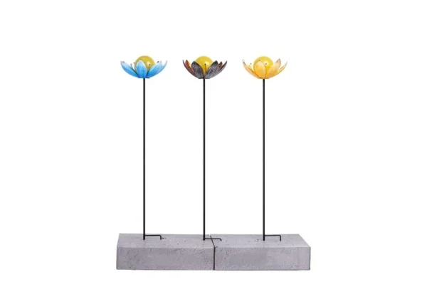 SM221419 Solar Stake Light with Metal Iron and Glass Lotus Flower