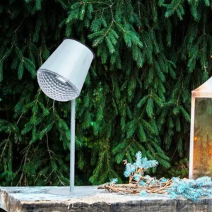 SM221420 Solar Metal Iron Tabletop Lamp