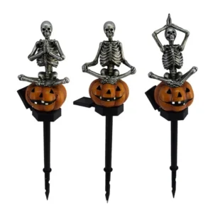 SM221475 Solar Skeleton & Pumpkin Stake Light Resin Statue