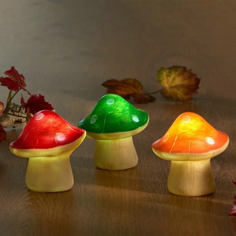 SM221538 Mushroom Resin Statue Solar Freestanding Light_3
