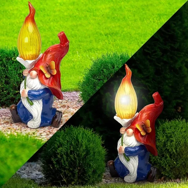 SM221568 Solar Resin Gnome Figurine Statue with Freestanding Light Decoration_5