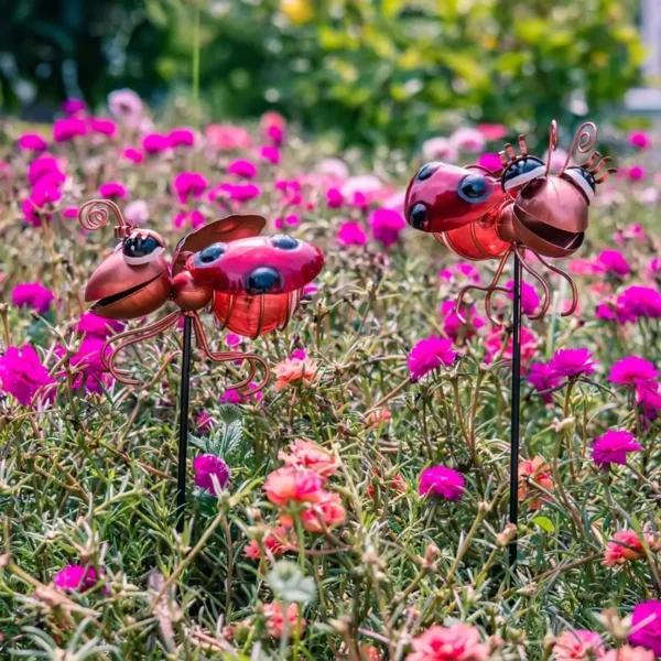 SM221574 Set of 2 Metal Iron Ladybug Solar Stake Lights, Animal Ladybird Design_2