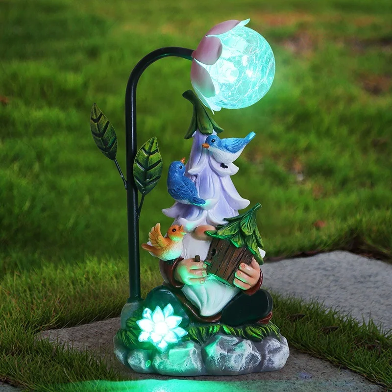 SM221635 Solar Powered Resin Garden Gnome Statue with Freestanding Light