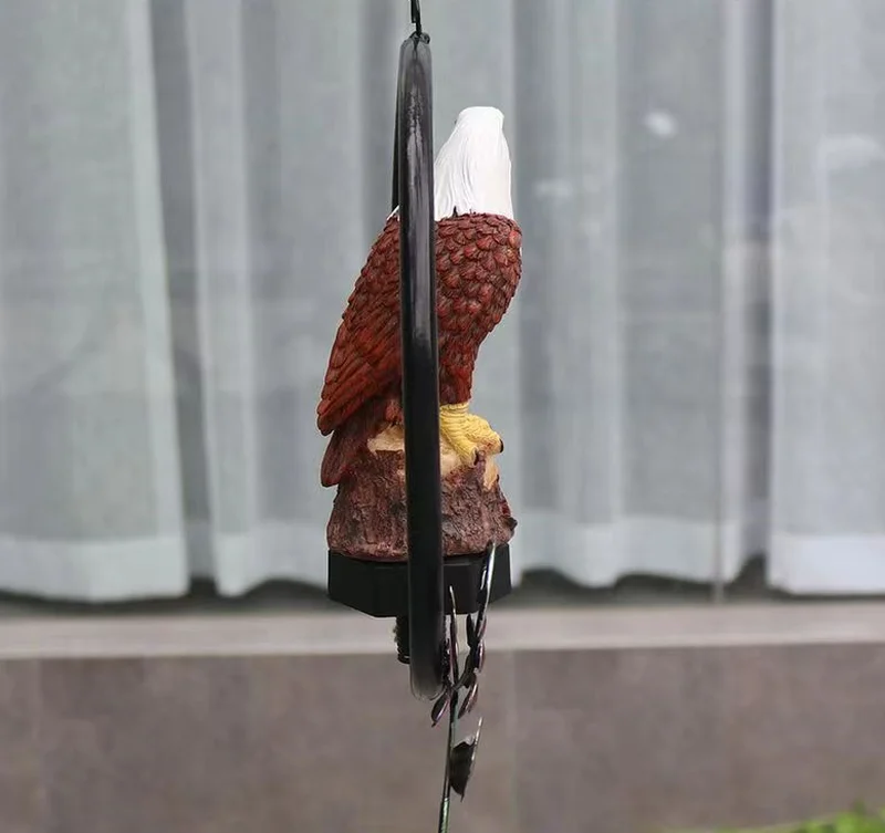 SM22547 Solar Powered Resin Eagle Bird Statue Freestanding Night Light_2