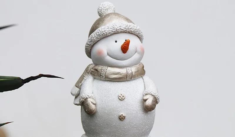 SM22548 Solar Snowman Stake Light with Resin Statue_5