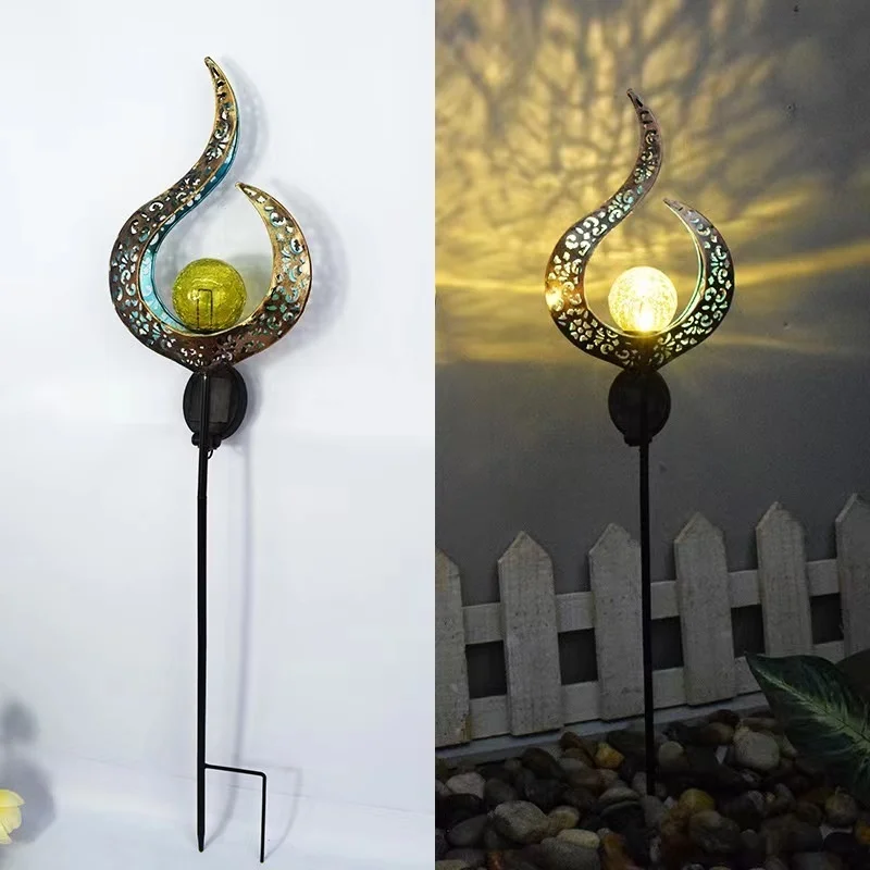 SM22847 Hollow-Out Metal Iron and Glass Solar Garden Stake Lights_2