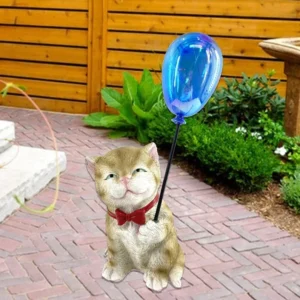 SM231227 Resin Cat with Balloon Solar Freestanding Light Statue