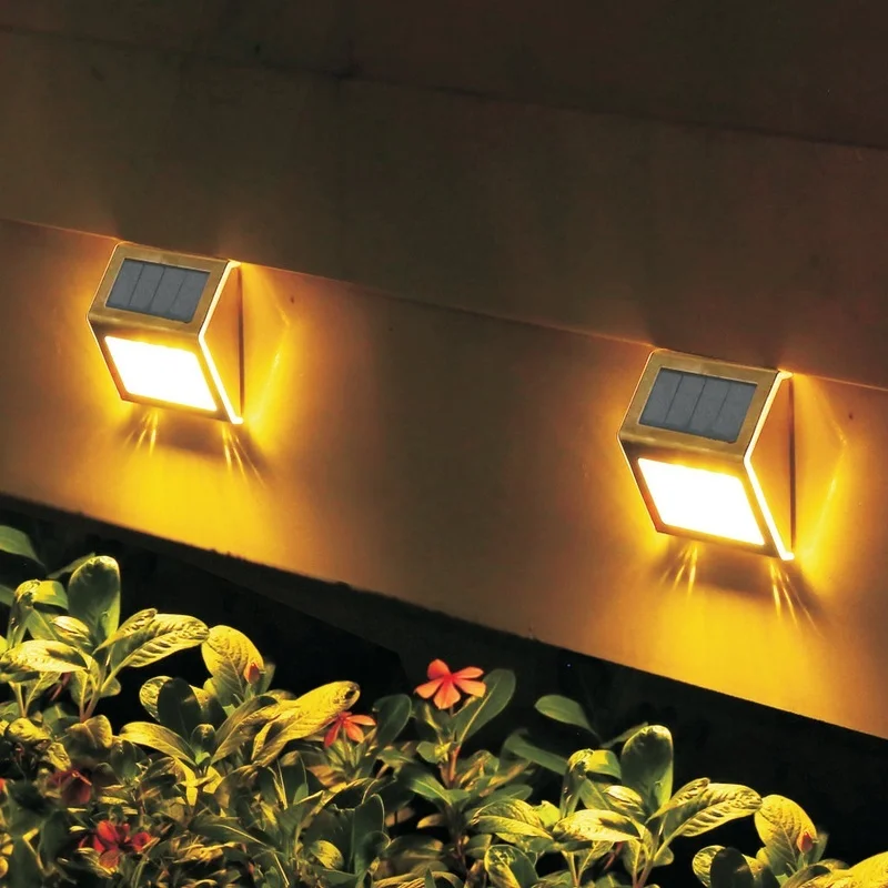 SM23470 Pack of 2 Stainless Steel Solar Fence Lights with Plastic ABS Square Wall Panel_6