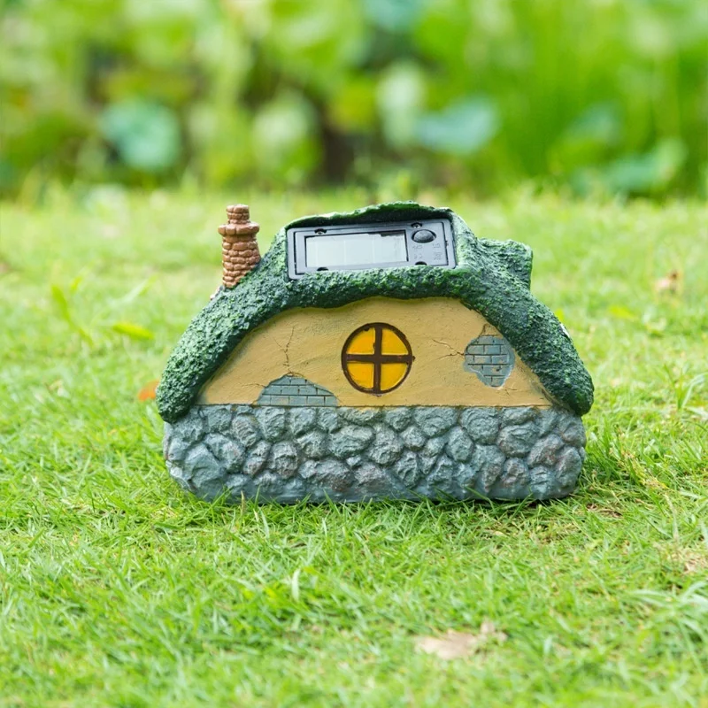 SM24018 Solar Resin Fairy House Freestanding Light Statue_3