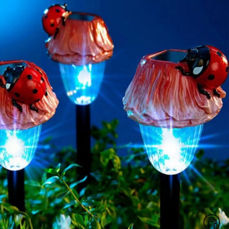 sm24069 resin ladybug solar stake light animal statue