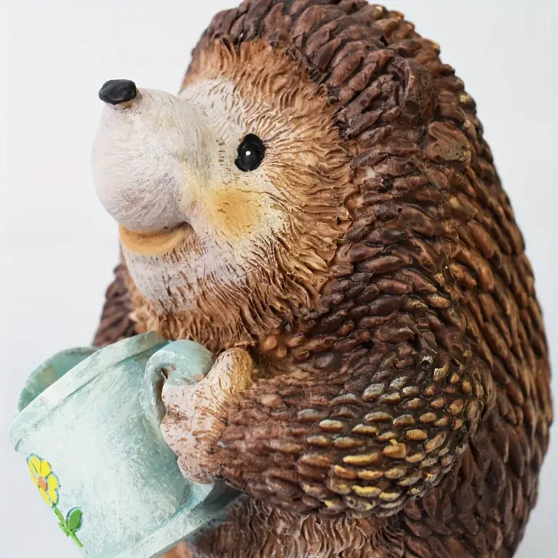 SM24601 Hedgehog Solar Stake Light Resin Statue – Bronze Animal Decoration with Base_4