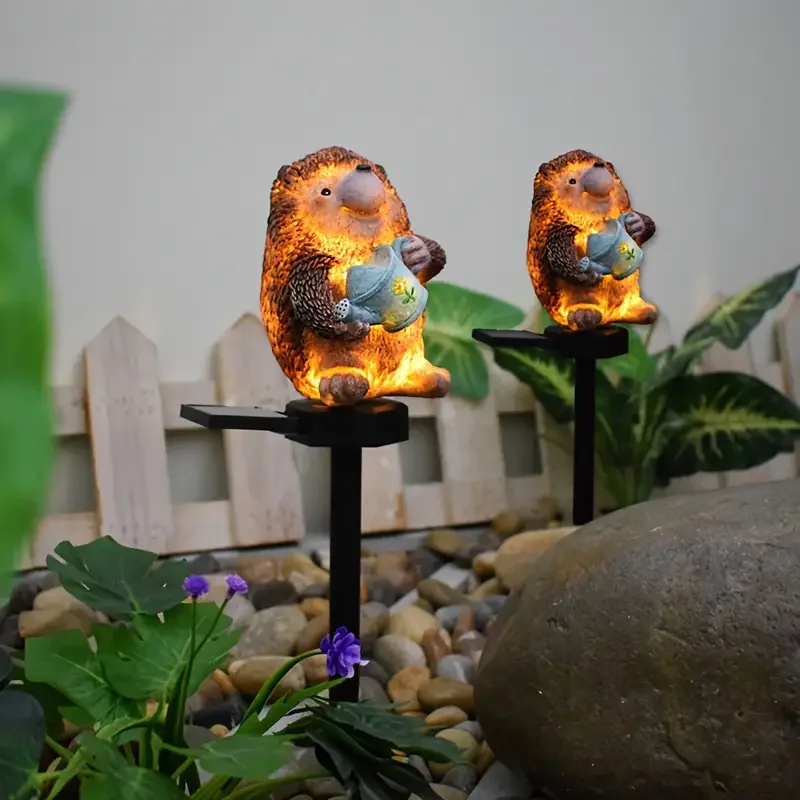 SM24601 Hedgehog Solar Stake Light Resin Statue – Bronze Animal Decoration with Base_5