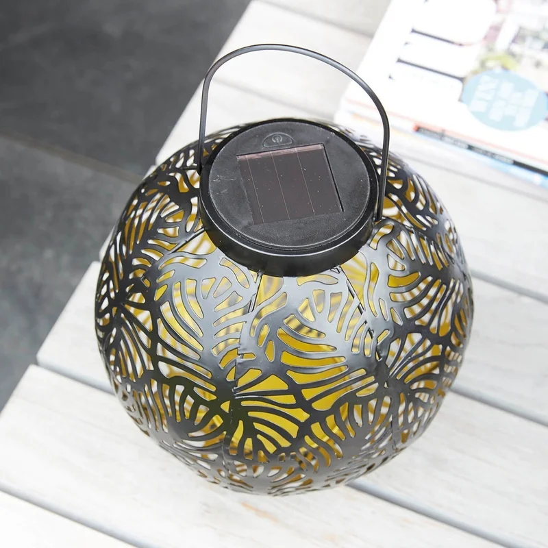 SM24667 Metal-iron Black Hollow-Out Solar Lantern for Hanging or Tabletop Use_6
