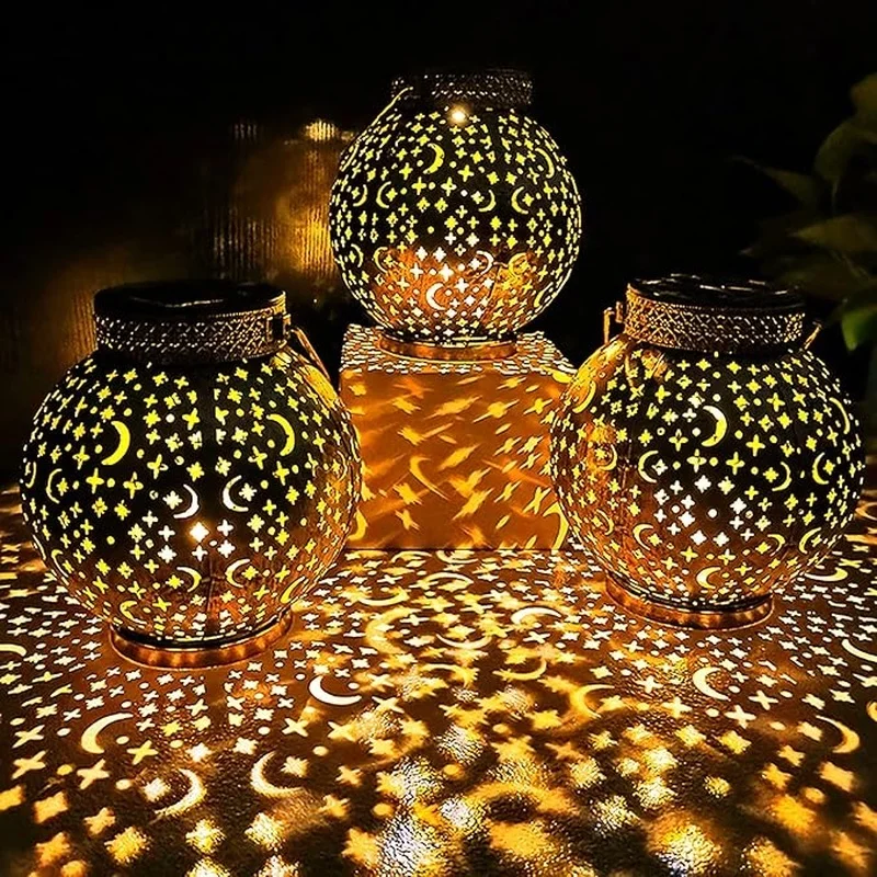 SM24671 Metal-iron Gold Moon Star Hollow-out Hanging Solar Lantern_3_20251010_142404