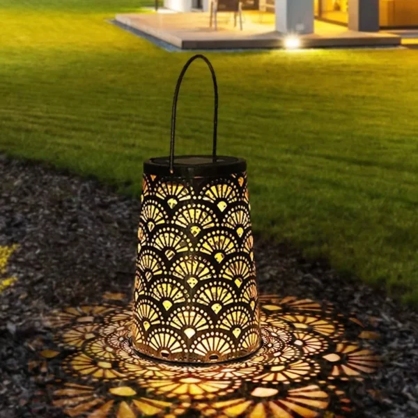 SM24792 Metal-iron Retro Hollow-Out Solar Hanging Lantern Lights_3_20251010_142404
