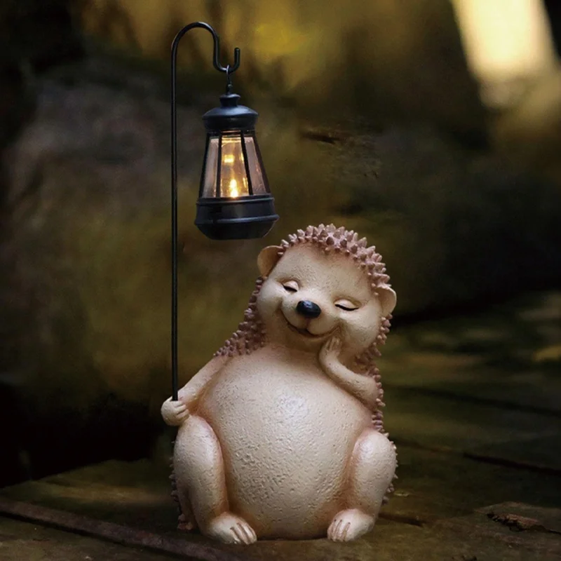 SM24863 Resin Hedgehog Statue with Solar Lantern Hanging Light
