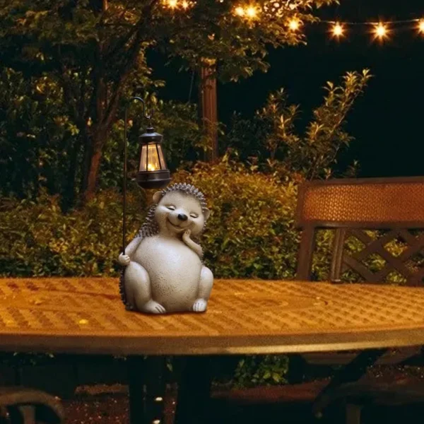 SM24863 Resin Hedgehog Statue with Solar Lantern Hanging Light_5