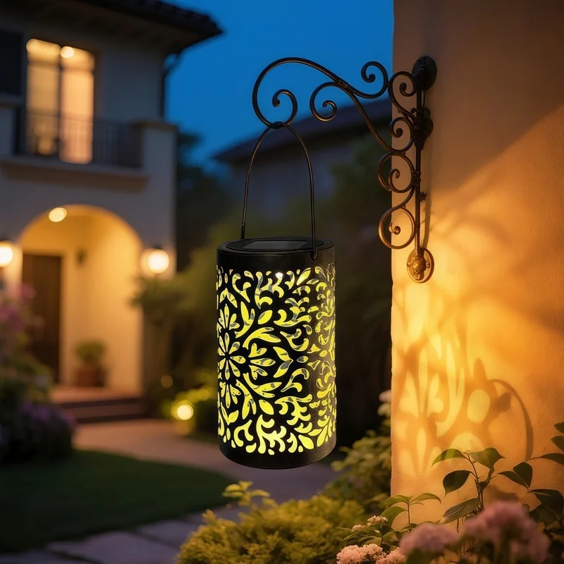 SM24911 Hollow-out Plastic PP Solar Lantern Hanging Light (Animal Design, without Dog Shepherd Hook)_2
