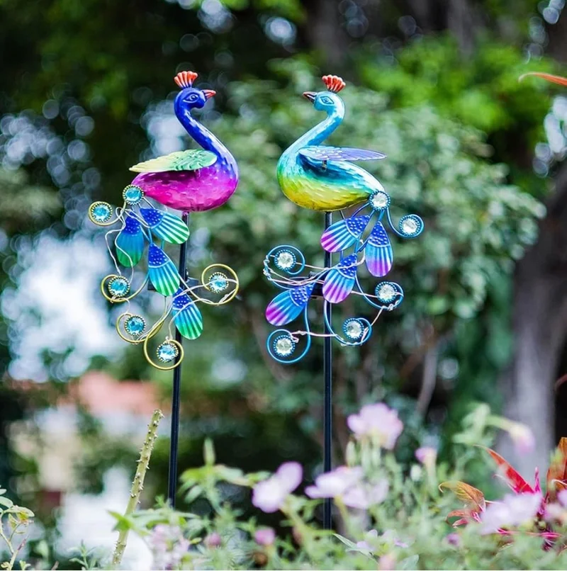 SM24925 Plastic PP Peacock Solar Stake Light - Decorative Garden Ornament with Colorful Feathers, Solar-Powered Animal Bird Design_4