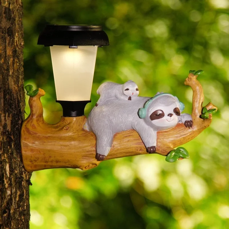 SM251093 Solar Sloth Hanging Animal Resin Statue