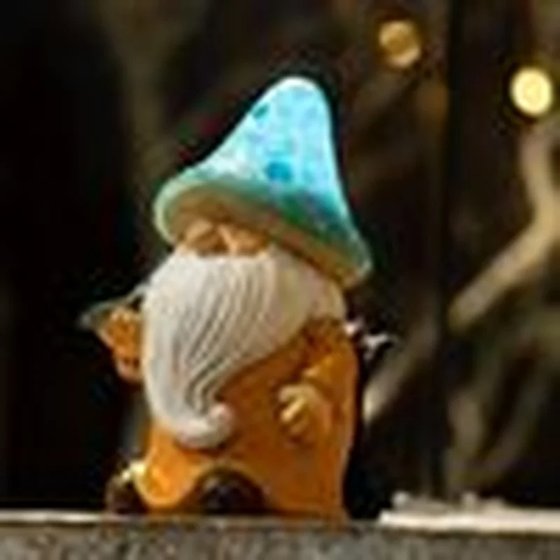 SM25214 Yellow Mushroom Head Elf Solar Lamp Resin Statue Tabletop Light_2