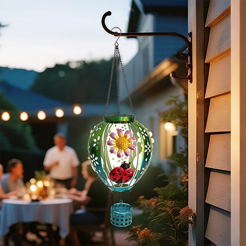SM25352 Plastic PP Solar Metal Iron Hot Air Balloon Hanging Light with Ladybug Animal Decor