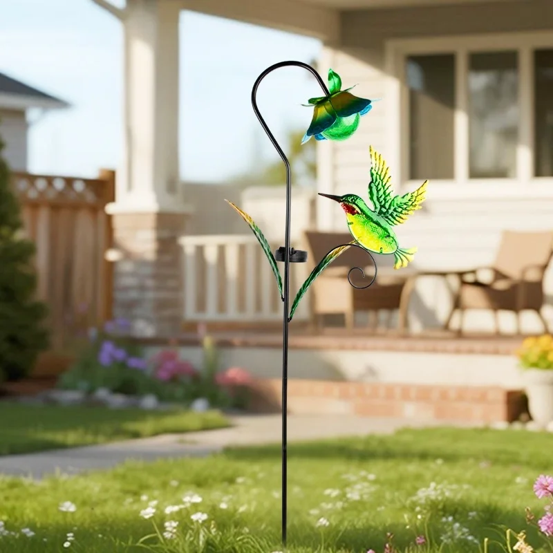 SM25368 Solar Stake Light - Metal Iron Hummingbird Bird Animal