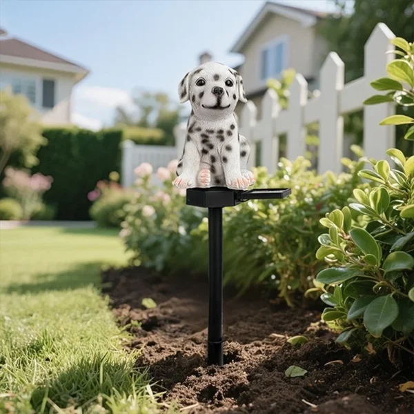 SM25399 Small Glossy Silver Otter Resin Statue Solar Stake Light_2
