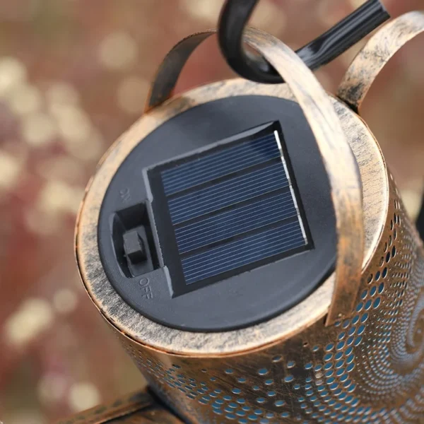 SM25459 Plastic PP Hollow-Out Watering Can Solar Stake Lantern Light_5