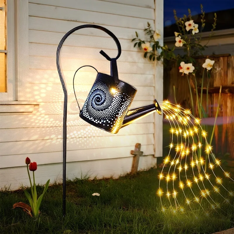SM25459 Plastic PP Hollow-Out Watering Can Solar Stake Lantern Light_9