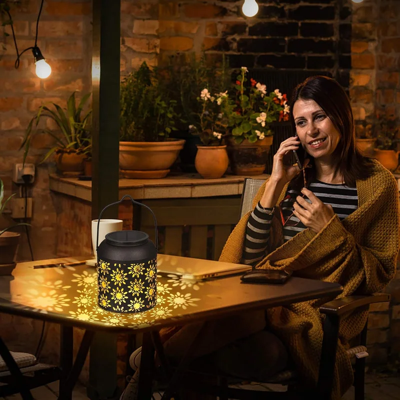 SM25466 PP Plastic Solar Hanging Lantern with Floral Pattern_6