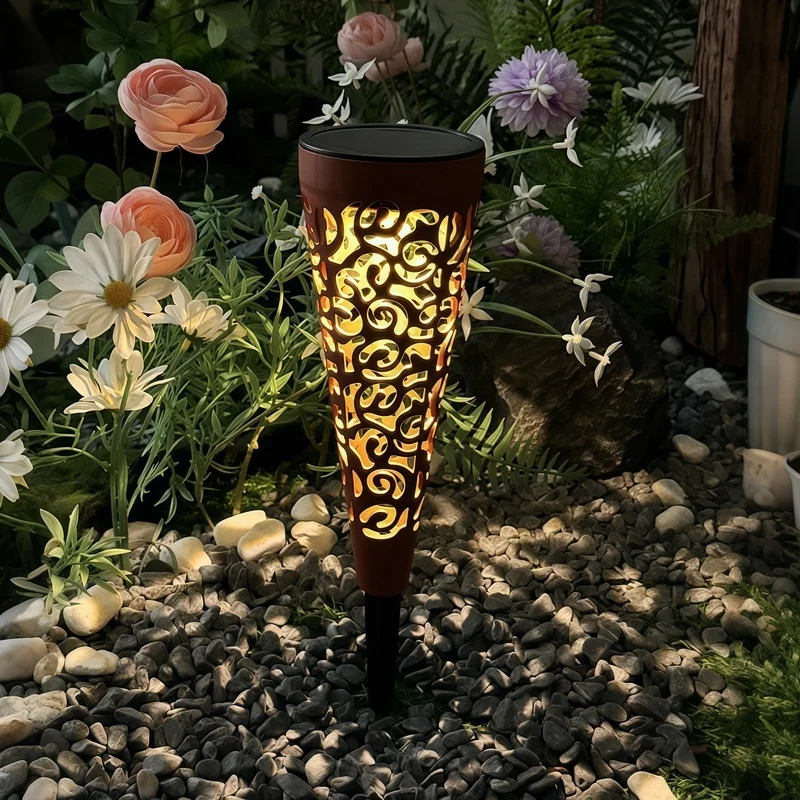 SM25469 Set of 2pcs Hollow-out Decorative Plastic PP Solar Pathway Stake Lantern Lights