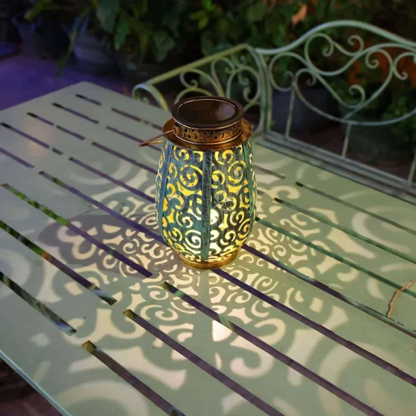 SM25470 Decorative Hollow-out Plastic PP Solar Hanging Lantern_2
