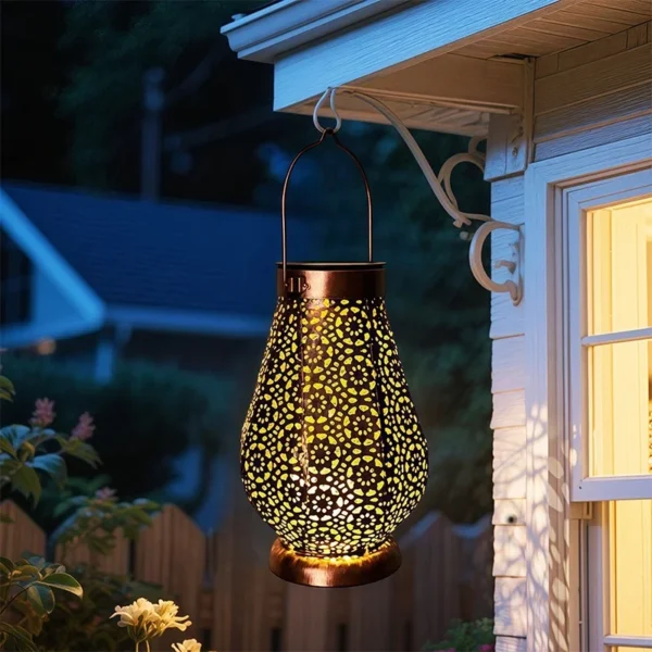 SM25472 Gold Mini Ornate Decorative Hollow-Out Plastic PP Solar Hanging Lantern with Base