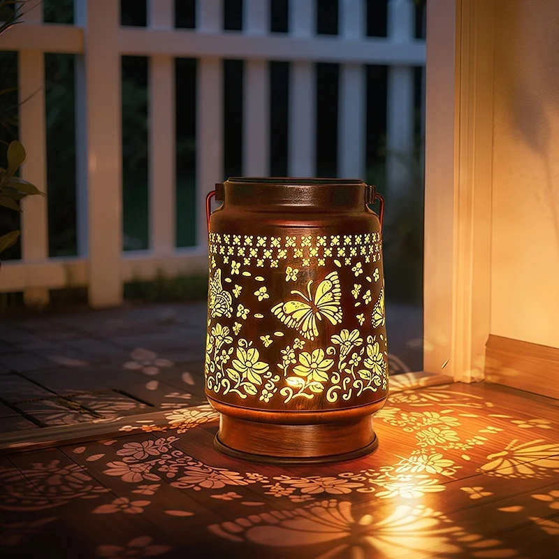 SM25504 Plastic PP Hollow-Out Butterfly Solar Hanging Lantern Light Animal_2