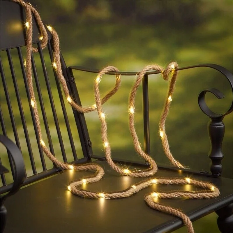 SM25736 Solar-Powered Hemp Rope Tabletop Lamp_2