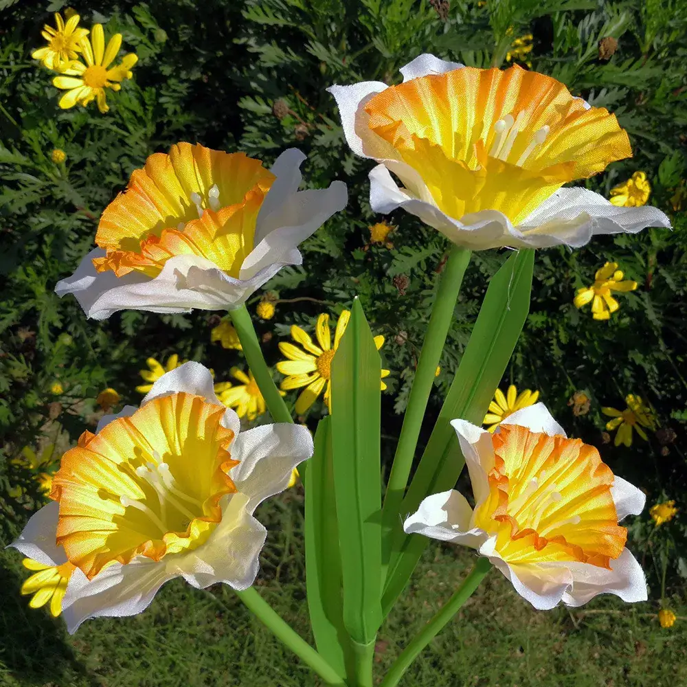 China Powered Daffodil Stake Light Wholesale