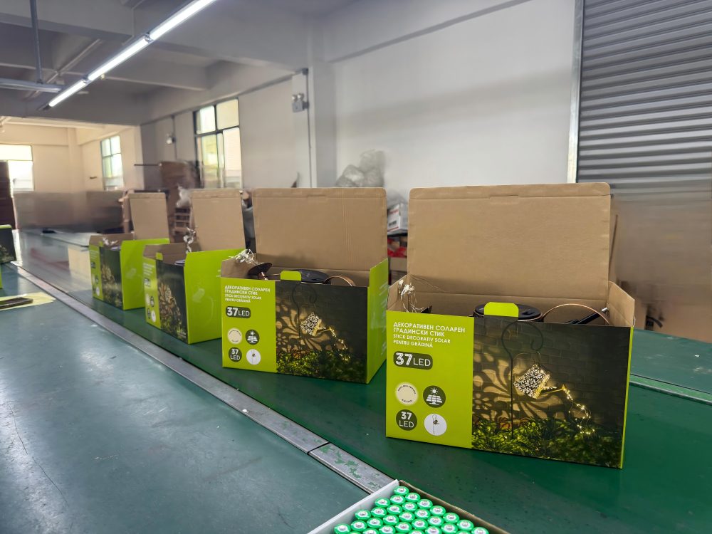 Packing & Shipping