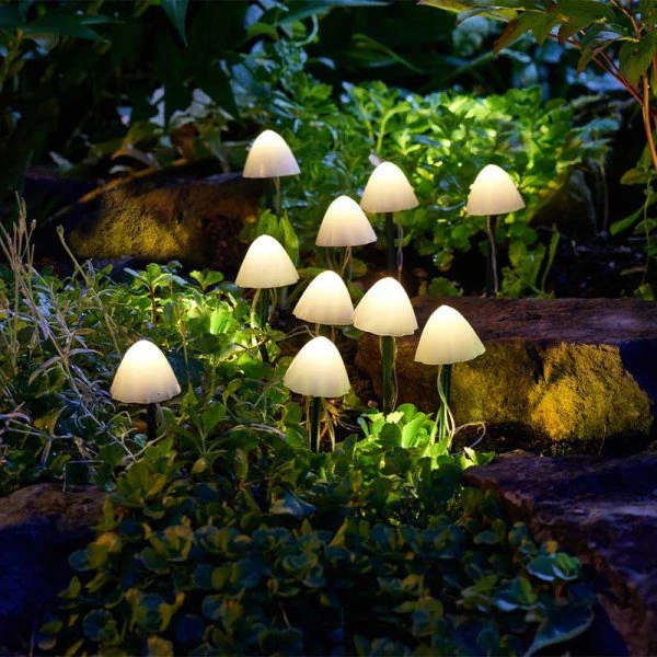 18 Mushroom Solar Lights Resin