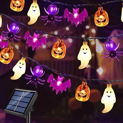 7 Halloween-Lichterketten mit 3D-Formen